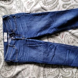 Hollister skinny jeans